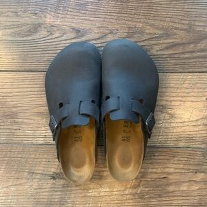 Birkenstock Boston Clogs Black Oiled Leather